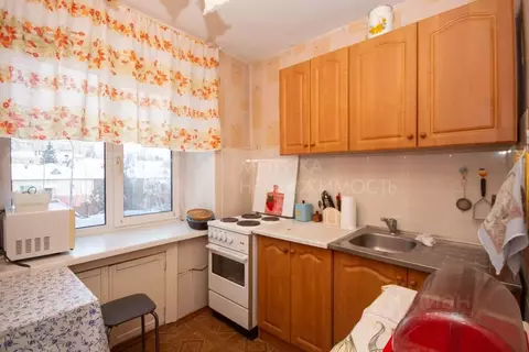 3-к кв. Тюменская область, Тюмень ул. Коммунаров, 7 (51.0 м)