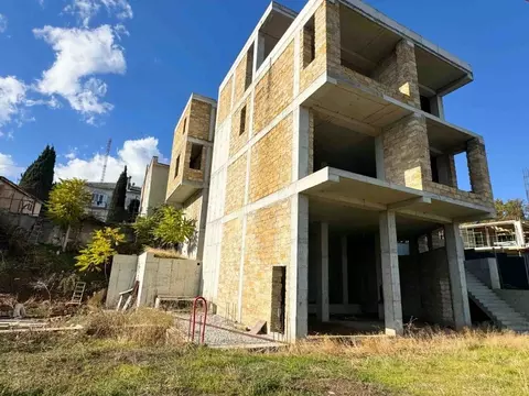 Дом в Крым, Алушта ул. Западная (282 м)