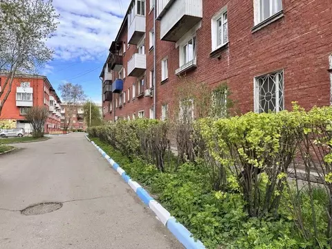 2-к кв. Иркутская область, Иркутск ул. Авиастроителей, 8 (40.6 м)