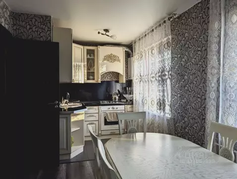 3-к кв. Волгоградская область, Волгоград ул. Быстрова, 82 (62.2 м)