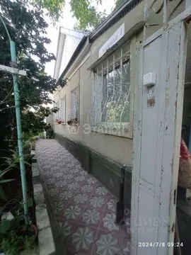 Дом в Волгоградская область, Волгоград Коломенская ул., 4 (65 м)