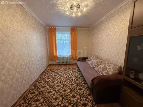 2-комнатная квартира: Алапаевск, улица Пугачёва, 6 (50.1 м)