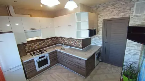 3-к кв. Саха (Якутия), Жатай городской округ, Жатай рп ул. Матросова, ...