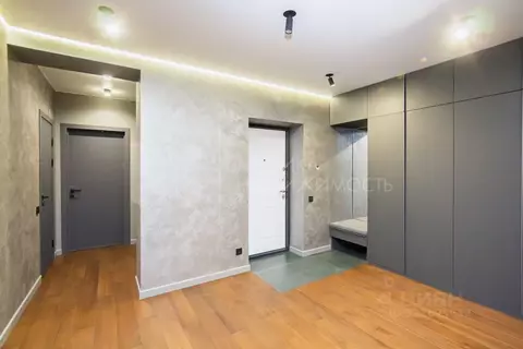 2-к кв. Тюменская область, Тюмень Новгородская ул., 14 (67.0 м)