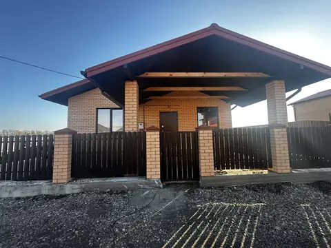 Дом в Краснодарский край, Краснодар пос. Российский, ул. Комарова (85 ...