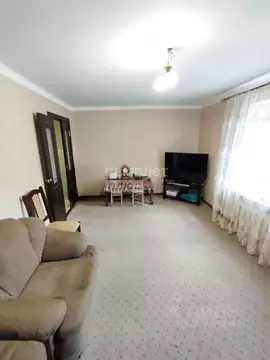 2-к кв. Кабардино-Балкария, Нальчик ул. Тарчокова, 50 (70.0 м)