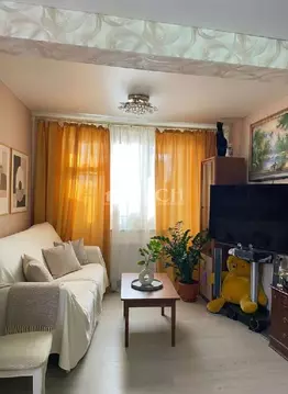 Продается 3-комнатная квартира