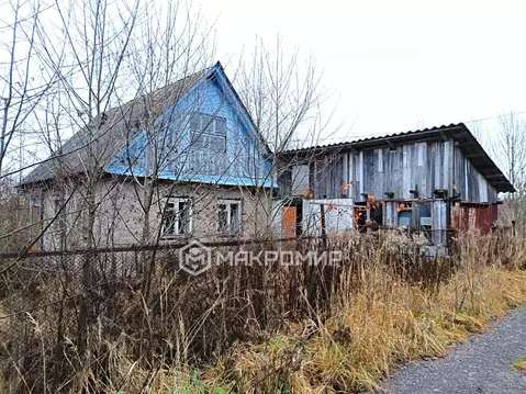 Дом в Ленинградская область, Волховский район, Кисельнинское с/пос, ...