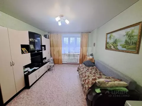 2-к кв. Вологодская область, Сокол Советская ул., 99к2 (45.0 м)