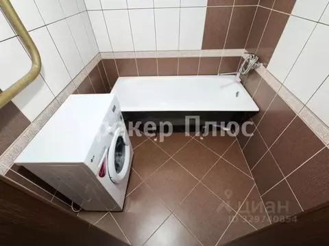 3-к кв. Хакасия, Абакан ул. Некрасова, 22В (73.2 м)