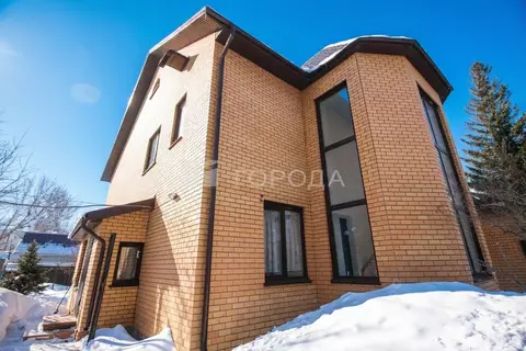 Дом в Алтайский край, Барнаул Путиловская ул., 33 (312 м)