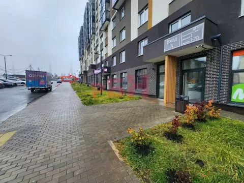 Торговая площадь в Свердловская область, Екатеринбург ул. Тюльпановая, ...