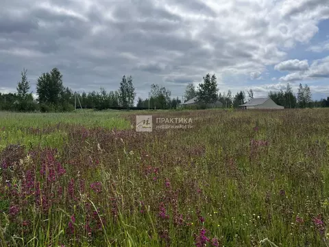 Продается участок в пгт Обухово