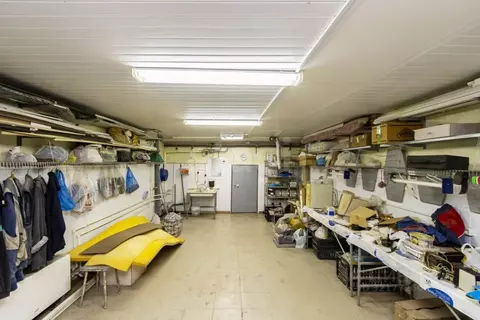 Склад в Тюменская область, Тюмень ул. 50 лет Октября, 184А (177 м)