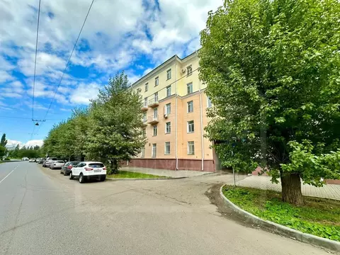 Помещение свободного назначения в Омская область, Омск просп. Карла ...