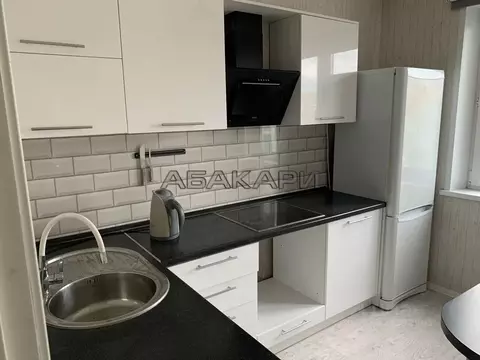 1-к кв. Красноярский край, Красноярск ул. Дмитрия Мартынова, 13 (42.0 ...