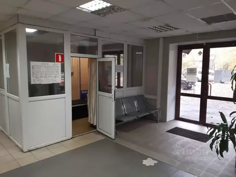 Помещение свободного назначения в Омская область, Омск просп. Карла ...