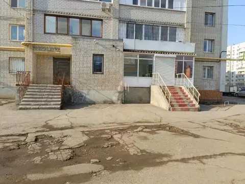 Помещение свободного назначения в Саратовская область, Энгельс ул. ...
