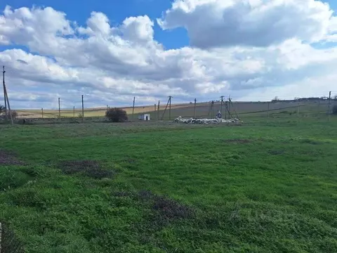 Участок в Крым, Симферопольский район, Чистенское с/пос, с. ...