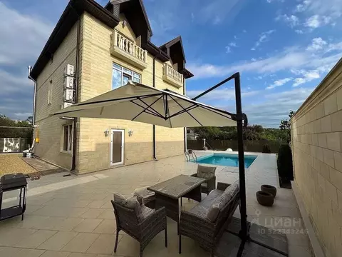 Дом в Краснодарский край, Сочи Вишневая ул. (360 м)