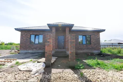 Дом в Оренбургская область, Оренбургский район, Весенний сельсовет, ...