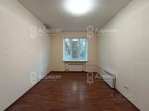 3-к кв. Волгоградская область, Волгоград ул. Атласова, 10 (74.7 м)