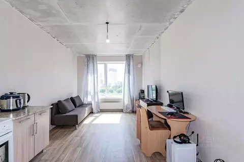 Студия Свердловская область, Екатеринбург ул. Пехотинцев, 2В (25.1 м)