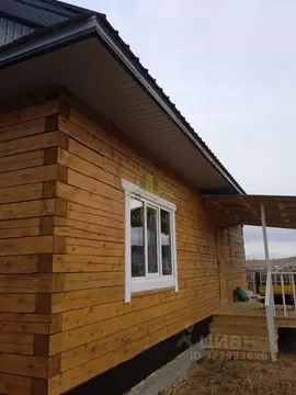 Дом в Бурятия, Иволгинский район, Сотниковское с/пос, с. Сотниково ул. ...