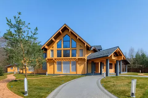 Дом в Московская область, Истра муниципальный округ, д. Новинки, ...