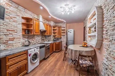 3-к кв. Санкт-Петербург пос. Парголово, ул. Федора Абрамова, 16к1 ...