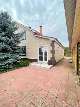 Коттедж в Самарская область, Кинельский район, Комсомольский с/пос, с. ...