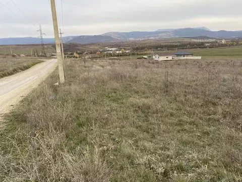 Участок в Крым, Симферопольский район, Добровское с/пос, с. Пионерское ...