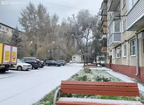 3-комнатная квартира: Барнаул, улица Георгия Исакова, 210 (57.7 м)