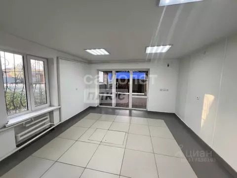 Торговая площадь в Курская область, Поныри муниципальное образование, ...