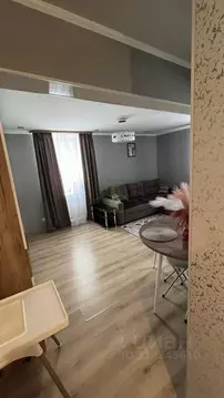 2-к кв. Бурятия, Улан-Удэ Комсомольская ул., 12 (40.8 м)