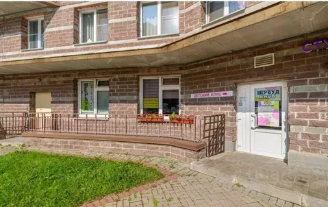 Помещение свободного назначения в Санкт-Петербург просп. Королева, ...