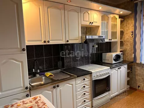 3-к кв. Белгородская область, Старый Оскол Восточный мкр, 14 (75.0 м)