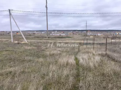 Участок в Крым, Симферопольский район, Чистенское с/пос, с. Левадки, ...