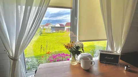 Дом в Ленинградская область, Лужский район, Мшинское с/пос, д. ...