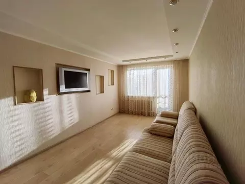 3-к кв. Омская область, Омск Заозерный мкр, просп. Менделеева, 17/3 ...