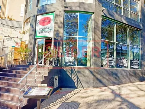 Торговая площадь в Севастополь наб. Адмирала Клокачева, 16 (485 м)
