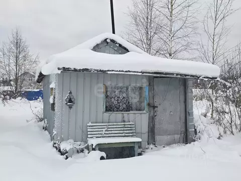 Дом в Ленинградская область, Киришский район, Пчевское с/пос, Типино ...