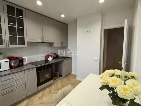 Продается 2-комнатная квартира