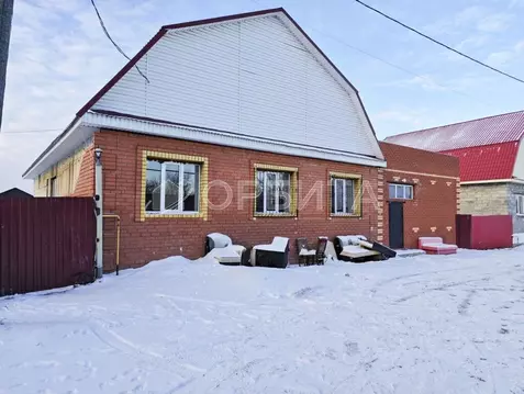 Дом в Тюменская область, Тюмень Парфеново мкр, ул. Безноскова, 1 (238 ...