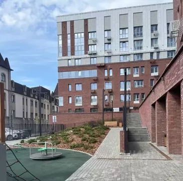 2-к кв. Омская область, Омск ул. Красный Путь, 155к4 (61.5 м)