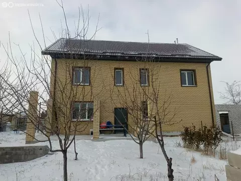 Дом в Волгоград, микрорайон Солнечный, Лазурная улица (241.5 м)