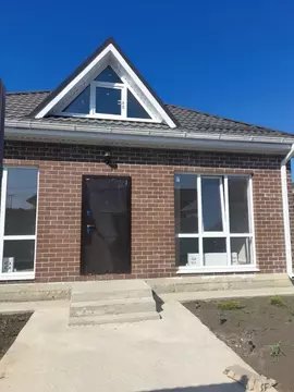 Дом в Краснодарский край, Динской район, Южно-Кубанское с/пос, пос. ...