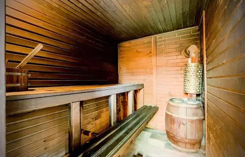 Дом в Санкт-Петербург пос. Парголово, Старожиловская ул., 3 (235 м)