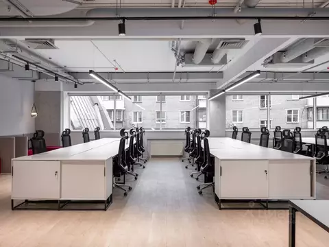 Офис в Москва Новолесная ул., 2 (870 м)