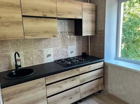 3-к кв. Саратовская область, Энгельс ул. Колотилова, 4 (50.6 м)